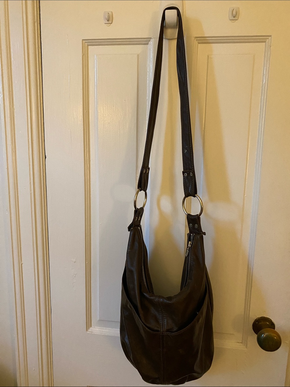 Women’s Dark Brown Leather Shoulder Bag